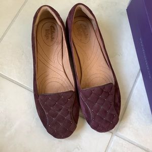 Clarks Indigo Valley Isle burgundy flats